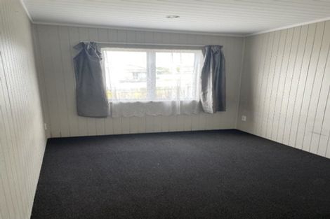 Photo of property in 2 Caserta Place, Clover Park, Auckland, 2023