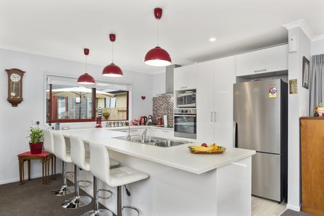 Photo of property in 5 Capstan Close, Pyes Pa, Tauranga, 3112