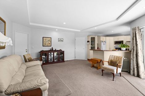 Photo of property in 3 Dules Walk, Taradale, Napier, 4112