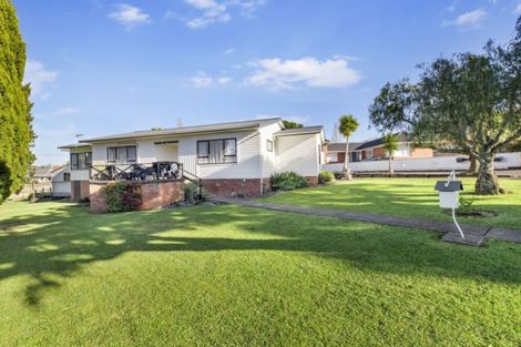 Photo of property in 55 Howe Street, Howick, Auckland, 2014