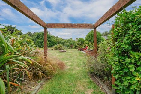 Photo of property in 40 Matua Grove, Otatara, Invercargill, 9879