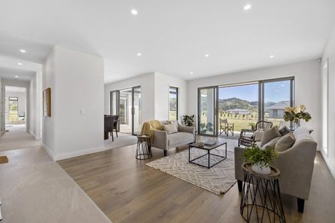 Photo of property in 5 Riverside Way, Clevedon, Papakura, 2585