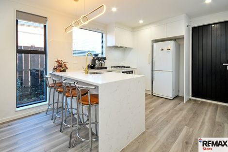 Photo of property in 17 Waipuke Street, Pokeno, 2472