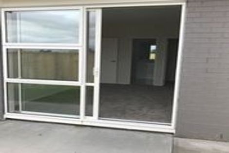 Photo of property in 17 Kapia Drive, Takanini, 2112