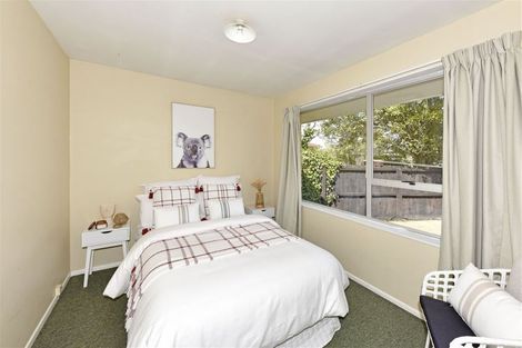 Photo of property in 11 Glen Place, Parklands, Christchurch, 8083