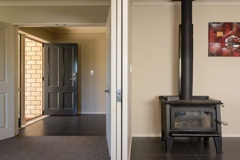 Photo of property in 7 Farmar Street, Mayfield, Blenheim, 7201