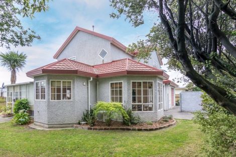 Photo of property in 9a Cuba Street, Takaro, Palmerston North, 4412