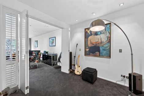 Photo of property in 1/7 The Promenade, Takapuna, Auckland, 0622