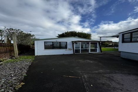 Photo of property in 85 Santiago Crescent, Unsworth Heights, Auckland, 0632