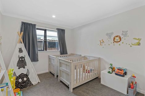 Photo of property in 15 Barcote Lane, Rolleston, 7615