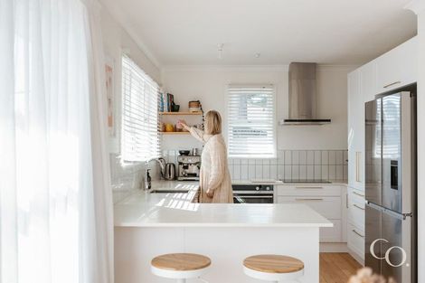 Photo of property in 5 Windsor Road, Bellevue, Tauranga, 3110