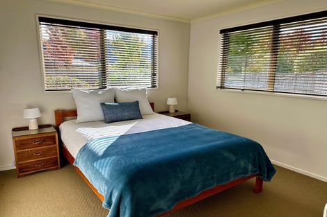 Photo of property in 17 Ash Avenue, Albert Town, Wanaka, 9305