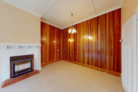 Photo of property in 28 Peakes Road, Saint Johns Hill, Whanganui, 4501
