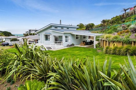 Photo of property in 8 Tainui Street, Mokau, 4376