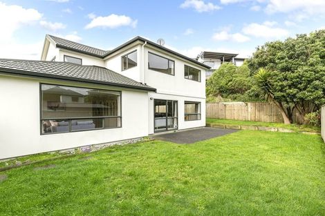 Photo of property in 9 Aspiring Terrace, Aotea, Porirua, 5024