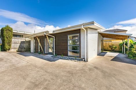 Photo of property in 40a Nelson Street, Howick, Auckland, 2014