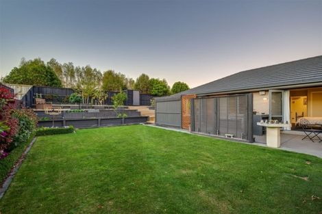 Photo of property in 31 Davaar Crescent, Broomfield, Christchurch, 8042