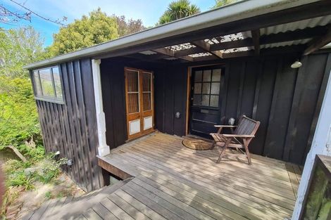 Photo of property in 23 Hawkhurst Road, Lyttelton, 8082