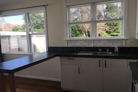 Photo of property in 86 Brandon Street, Featherston, 5710