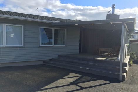 Photo of property in 43 Minaret Drive, Bucklands Beach, Auckland, 2014