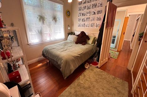 Photo of property in 1/17 Clifton Terrace, Kelburn, Wellington, 6012