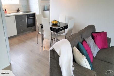 Photo of property in 16b Royal Crescent, Saint Kilda, Dunedin, 9012