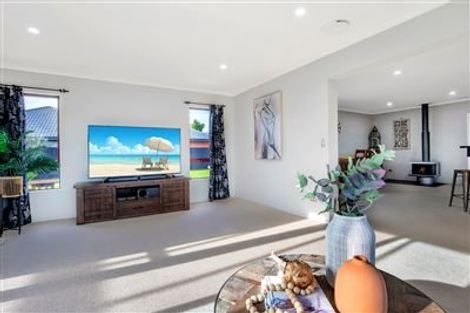 Photo of property in 5 Rembrandt Drive, Rolleston, 7614