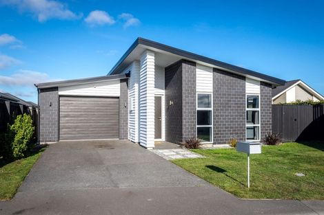 Photo of property in 22 Deal Street, Wigram, Christchurch, 8042