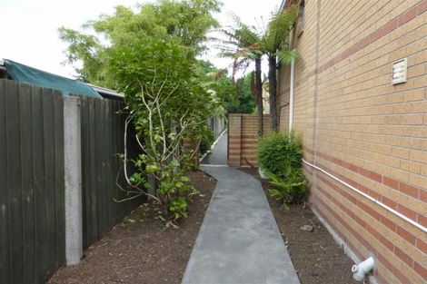 Photo of property in 382a Memorial Avenue, Burnside, Christchurch, 8053