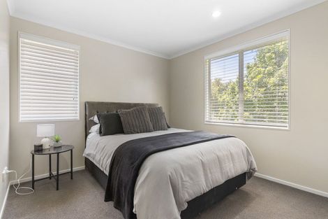 Photo of property in 38 Bruce Pulman Drive, Takanini, 2112