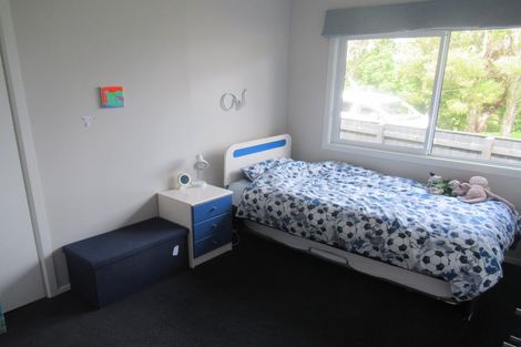 Photo of property in 57 Miromiro Road, Normandale, Lower Hutt, 5010