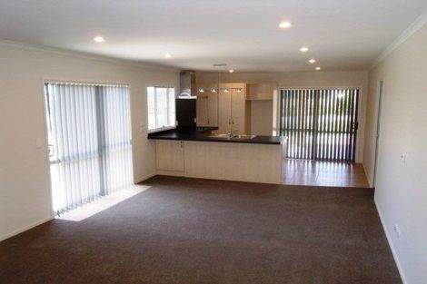 Photo of property in 37 Mcnaughton Place, Onekawa, Napier, 4110