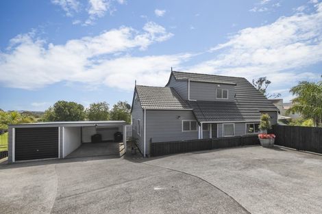 Photo of property in 15 Dalwhinnie Parade, Highland Park, Auckland, 2010