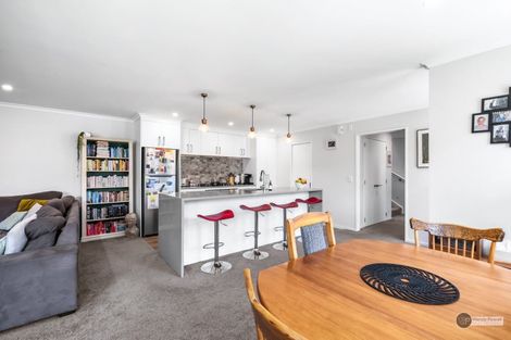 Photo of property in 14 Latimer Way, Petone, Lower Hutt, 5012