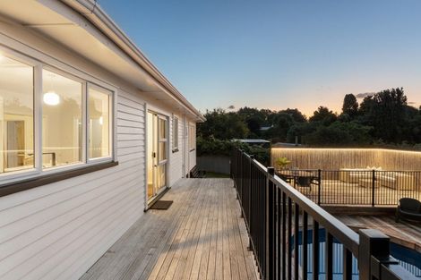Photo of property in 16 Brown Terrace, Te Puke, 3119