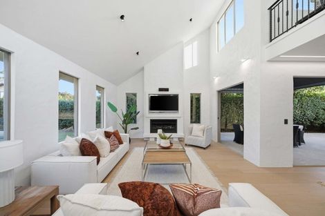 Photo of property in 15 Oak Manor Drive, Albany, Auckland, 0632