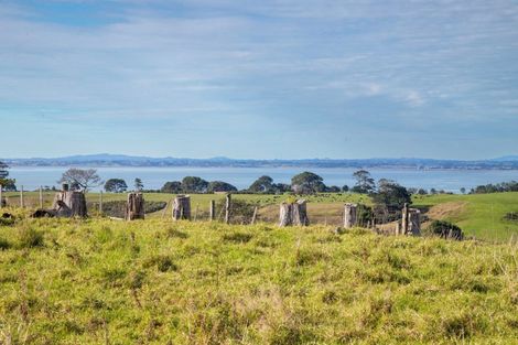 Photo of property in 362 Grahams Beach Road, Manukau Heads, Awhitu, 2684