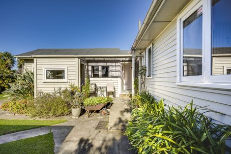 Photo of property in 60 Napier Street, Jervoistown, Napier, 4112