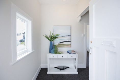 Photo of property in 33 Mcgiffert Street, Palmerston North, 4410