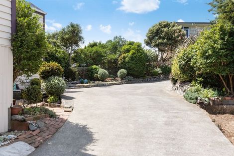 Photo of property in 33 Forth Place, Papakowhai, Porirua, 5024