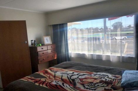 Photo of property in 78 Disraeli Street, Hawera, 4610