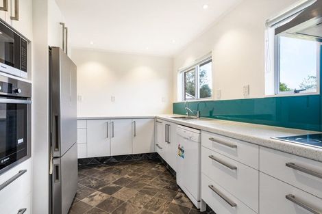 Photo of property in 10/6 Campbell Close, Whangamata, 3620