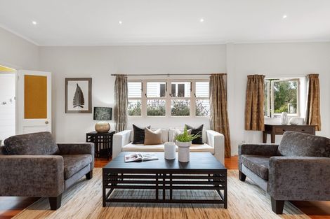 Photo of property in 21 Church Street, Northcote Point, Auckland, 0627