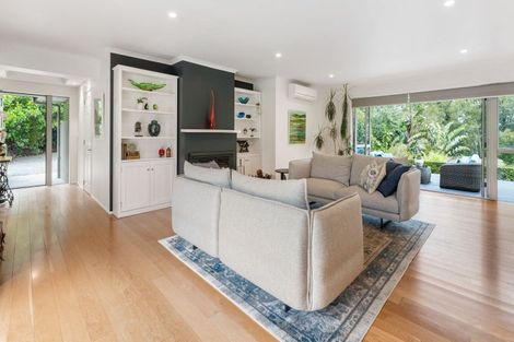 Photo of property in 101 Logan Road, Pukekawa, Tuakau, 2696