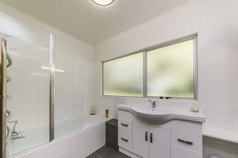 Photo of property in 399 Scotts Road, Linton, Palmerston North, 4472