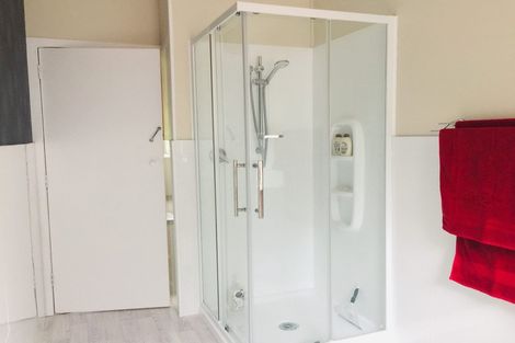 Photo of property in 37 Fox Street, Woodville, 4920