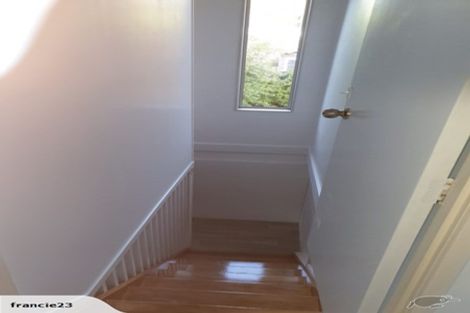 Photo of property in 1/62 Target Road, Totara Vale, Auckland, 0629