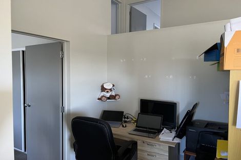 Photo of property in 31 Carento Way, Stanmore Bay, Whangaparaoa, 0932