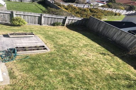 Photo of property in 5 Nether Green Crescent, Johnsonville, Wellington, 6037