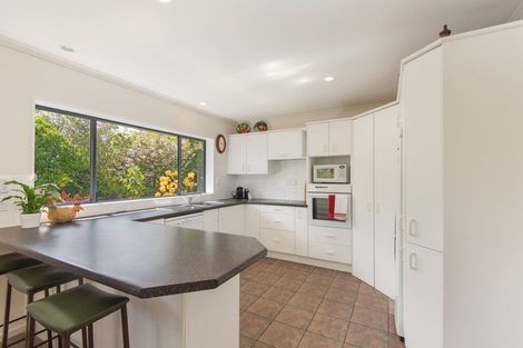 Photo of property in 131 Summerhill Drive, Fitzherbert, Palmerston North, 4410